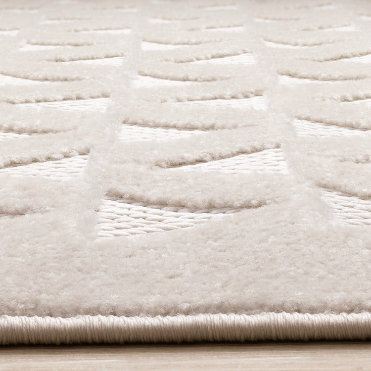 Alta White Rowed Triangles Design Rug