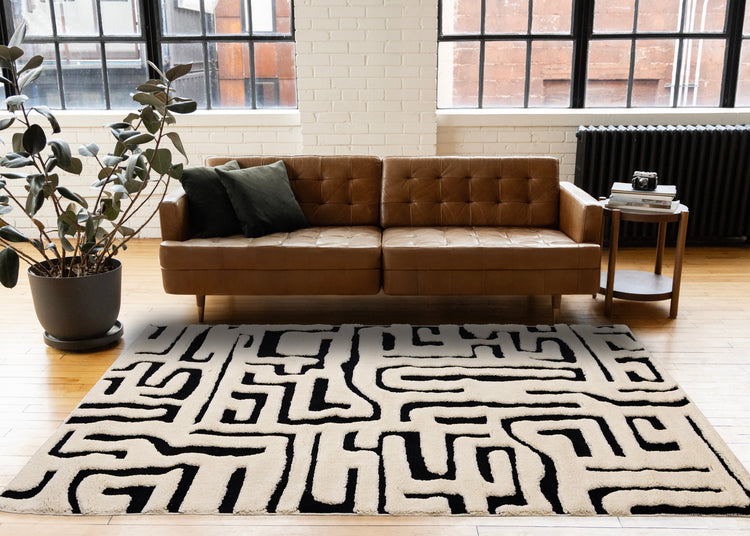 Mareeba White Black Abstract Design Rug