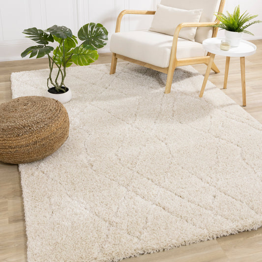 Roman Cream Subtle Diamond Pattern Rug
