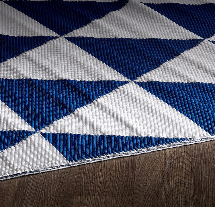 Fiesta FIE-4515-BLUE Indoor Outdoor Blue Triangle Reversible Plastic Area Rug By Viana Inc