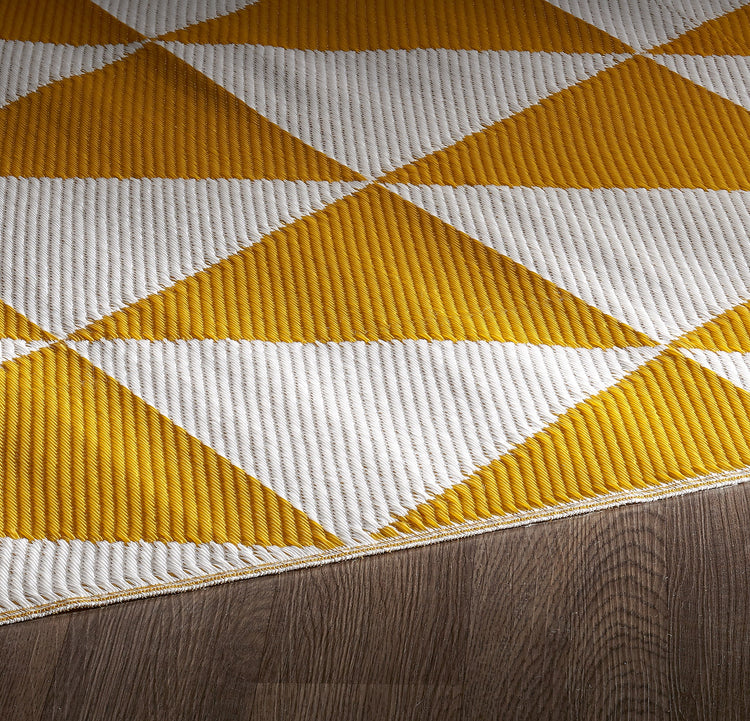 Fiesta FIE-4515-YELL Indoor Outdoor Ochre Triangle Reversible Plastic Area Rug By Viana Inc