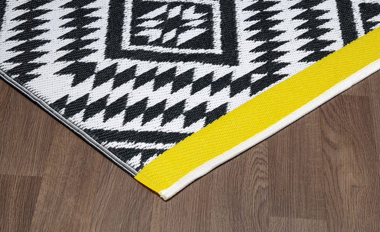 Fiesta FIE-5435-YELL Indoor Outdoor Moroccan Ochre Yellow Band Reversible Plastic Area Rug By Viana Inc