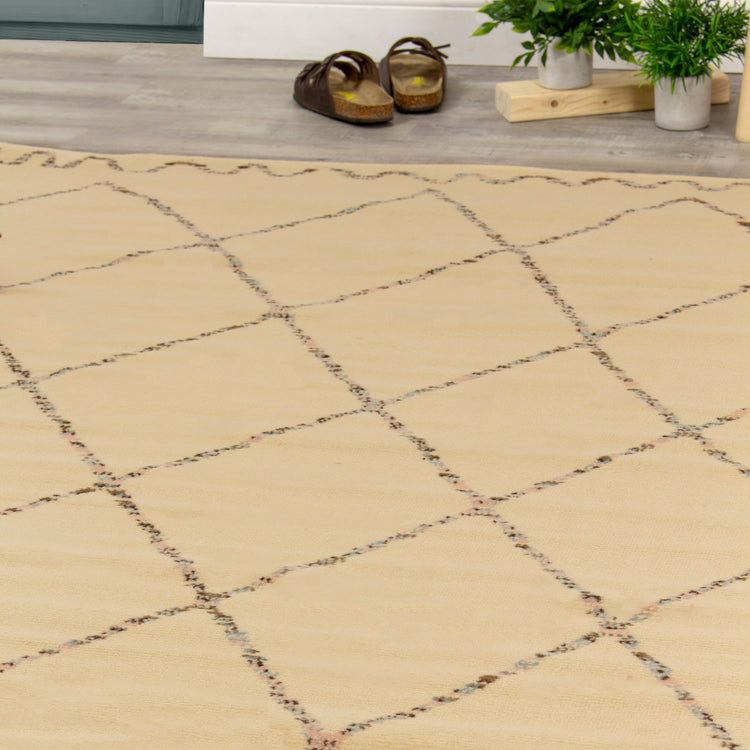 Fiona 3546_5835 Alfombra beige crema Quirky Trellis Area de Novelle Home