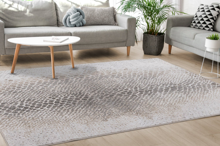 Alfombra Intrigue Cream Grey Brown Snake Skin de Kalora Interiors