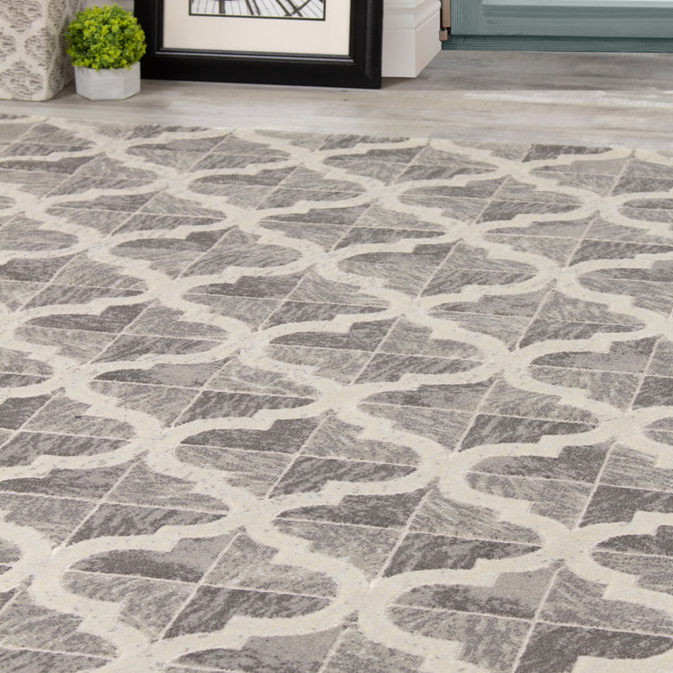 Juneau 4608_67 Alfombra de área con patrón Ogee gris y blanco de Novelle Home