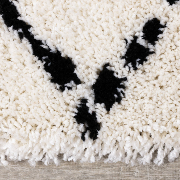 Maroq White Black Diamonds Soft Touch Rug by Kalora Interiors