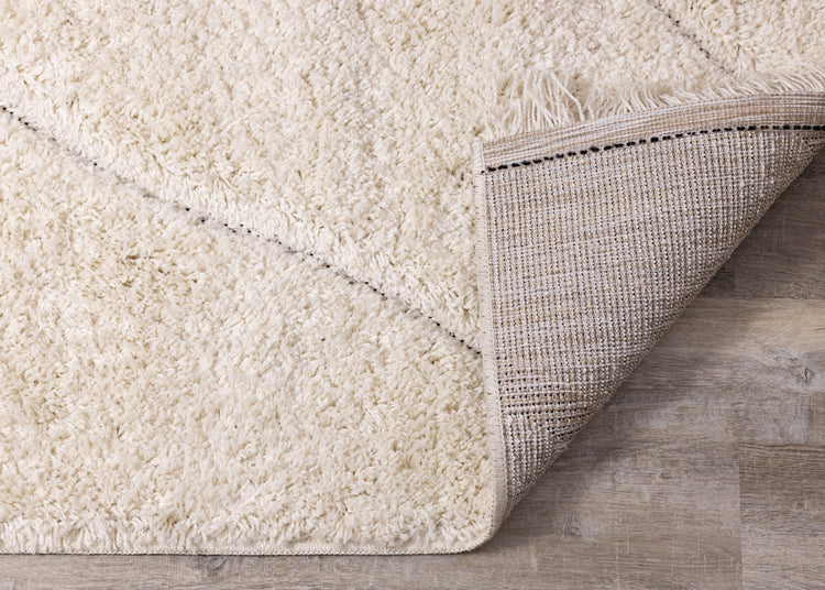Novato Cream Curves Shag Rug by Kalora Interiors