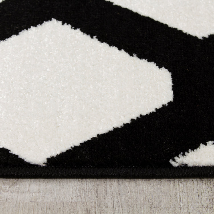 Siecle 16105_18 Cream Black Latticework Area Rug by Novelle Home