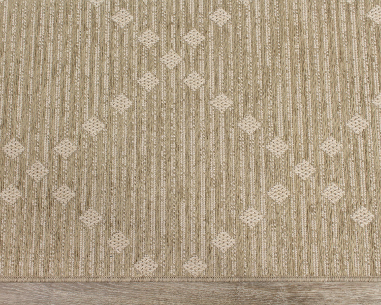 Vista Beige Cream Dot Trellis Indoor/Outdoor Rug by Kalora Interiors