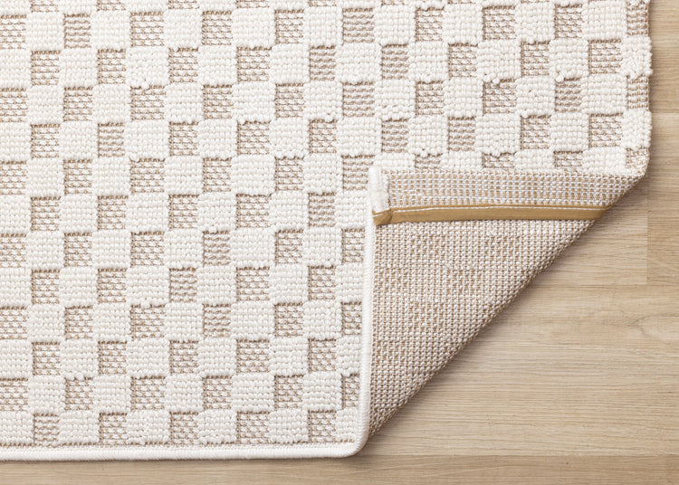 Isla White Beige Checkered Rug