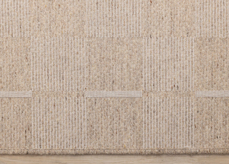 Peak Beige White Checkered Design Rug
