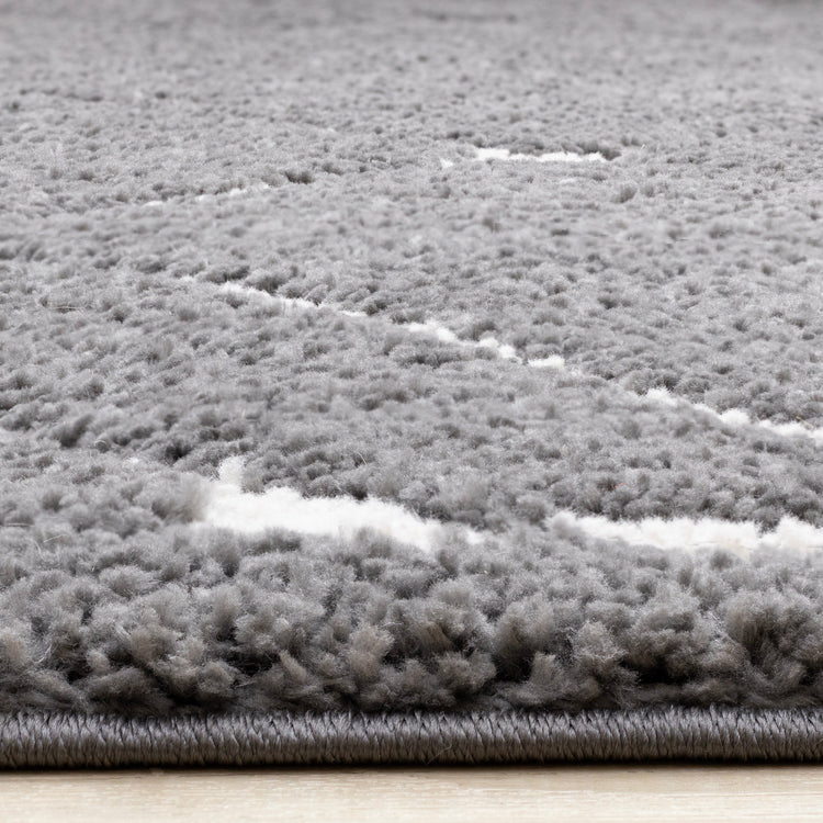 Talia Grey White Broken Lattice Rug