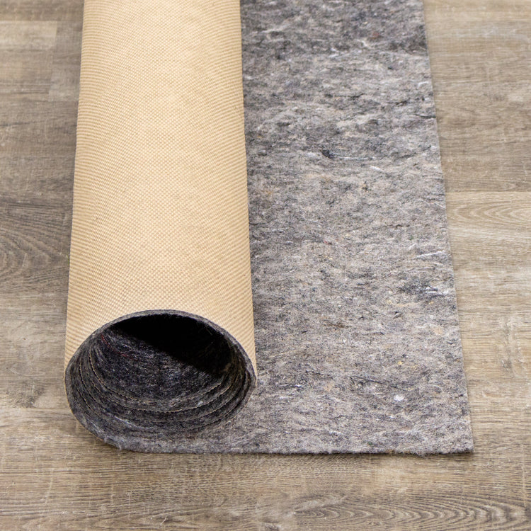 Almohadilla para alfombra de doble superficie: hecha de materiales reciclados por Kalora Interiors