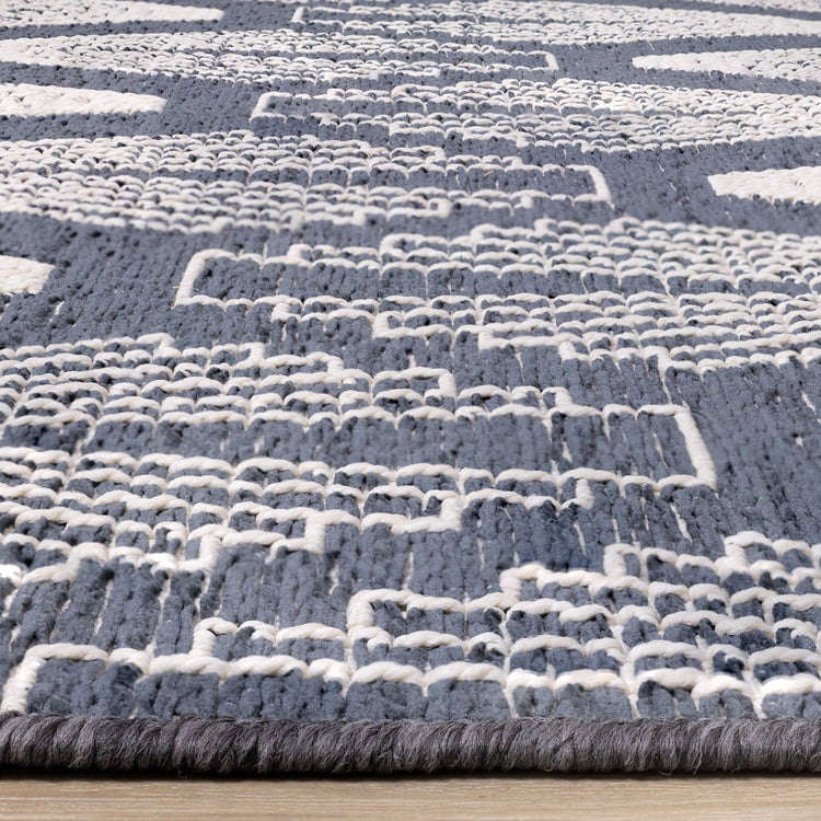 Vista Blue Cream Shell Shapes Indoor/Outdoor Rug by Kalora Interiors