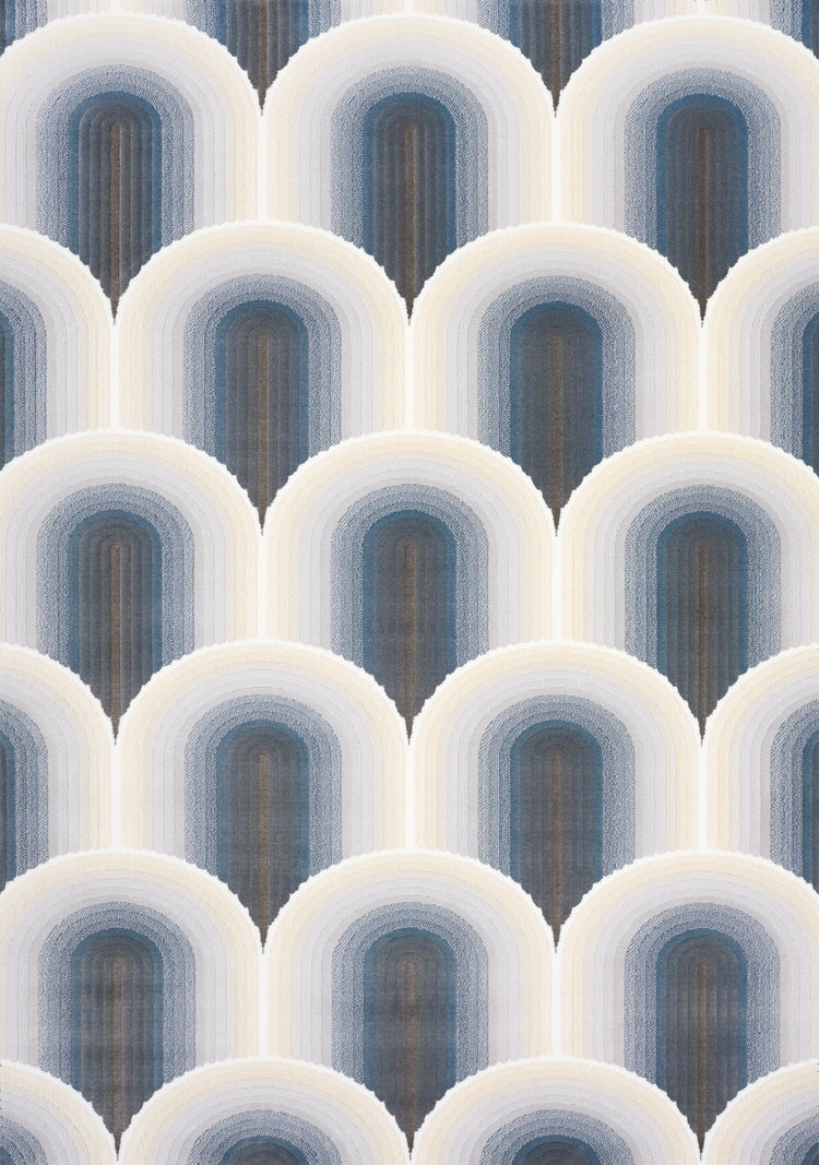 Alfombra de felpa geométrica Ella Cream Blue Grey Ombre de Kalora Interiors